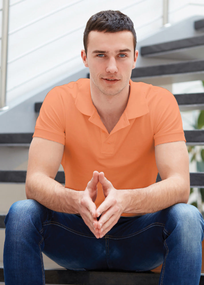 Ruffty Peach Collar T-shirt