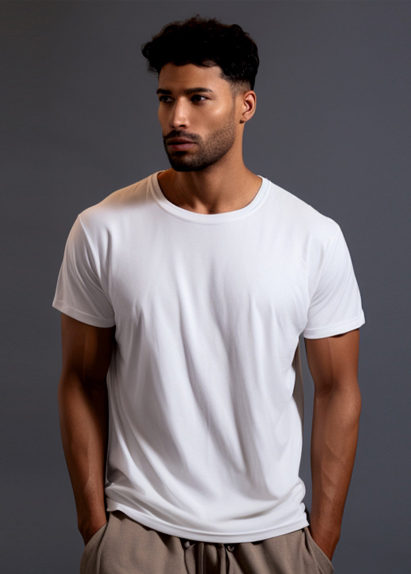 White Ruffty Crew Neck T-shirt